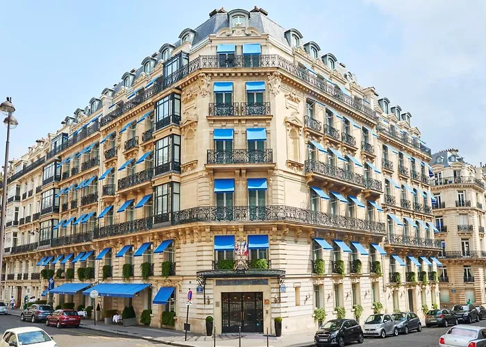 La Tremoille Paris Hotel